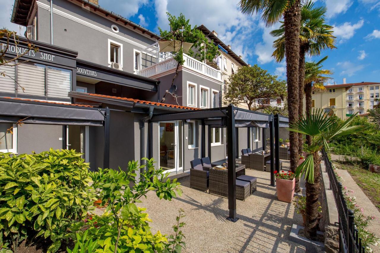 Villa Clara Lovran Exterior foto